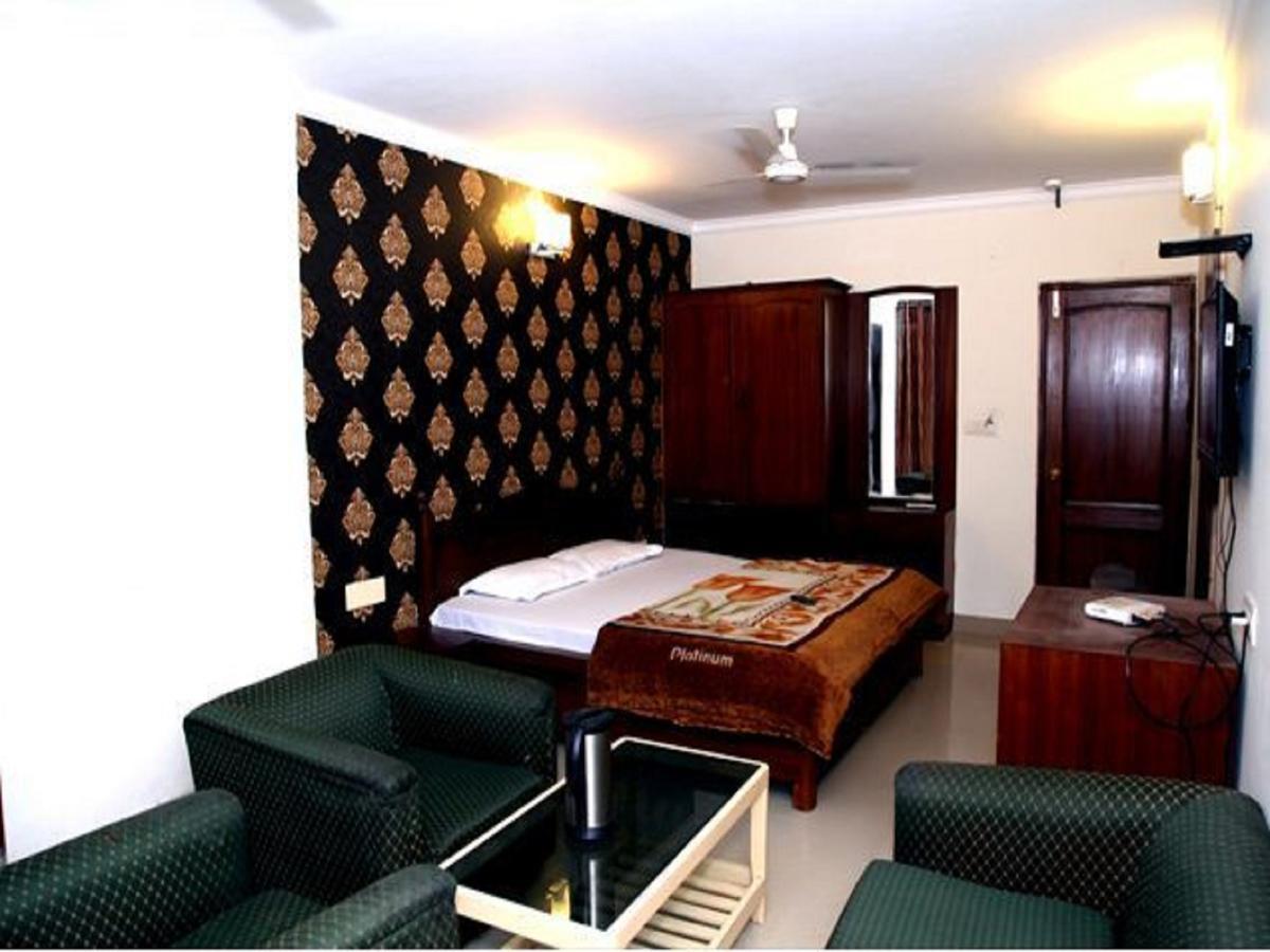 Hotel Haryana Chandigarh Luaran gambar