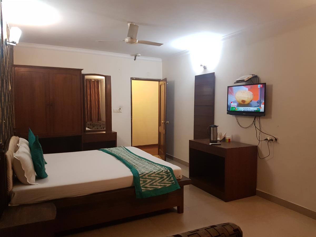 Hotel Haryana Chandigarh Luaran gambar