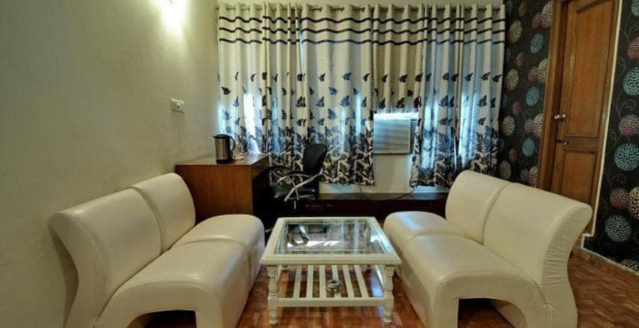 Hotel Haryana Chandigarh Luaran gambar